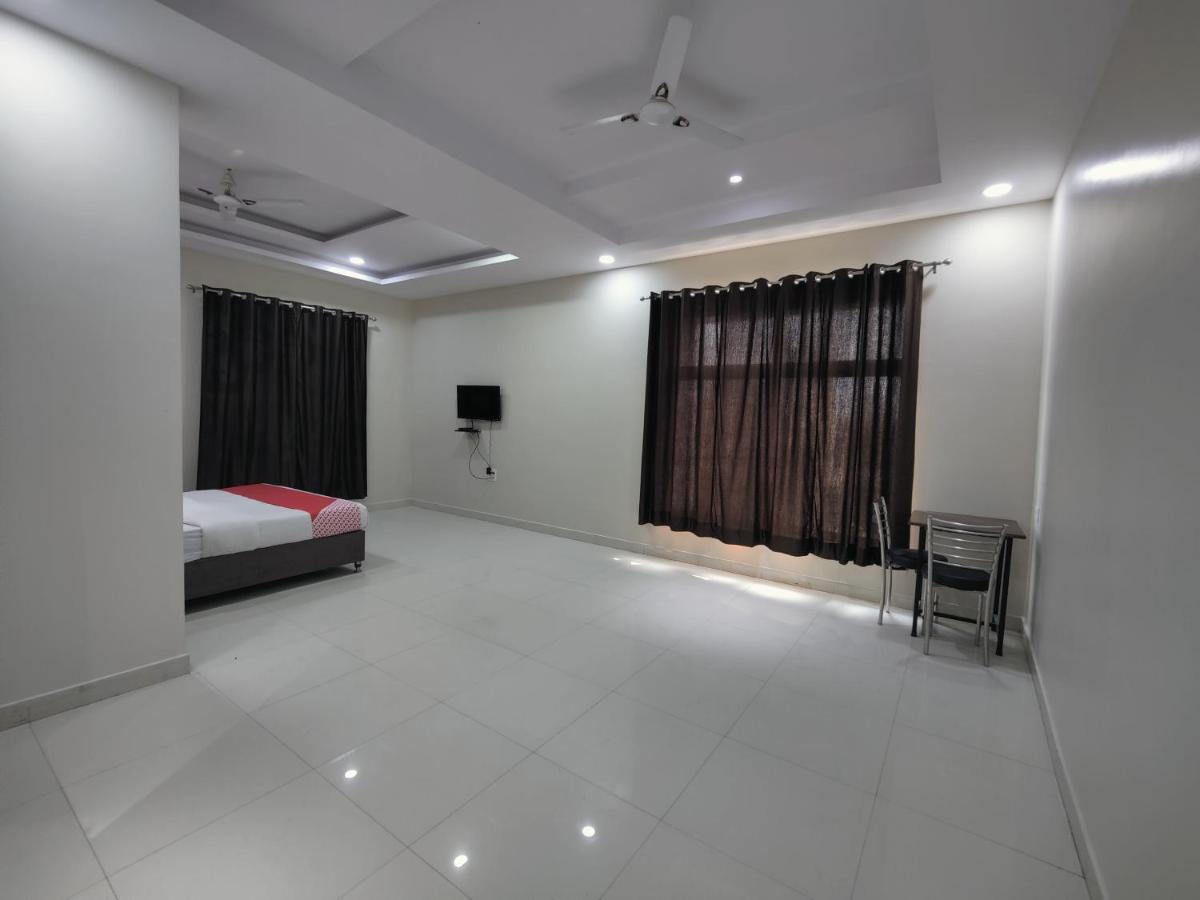 Hotel Kailash Mansarovar And Banquet Hall Bareilly Exterior photo